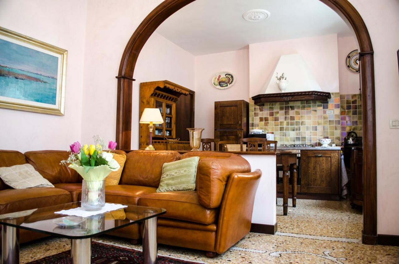 Apartment Lucy Венеция Екстериор снимка