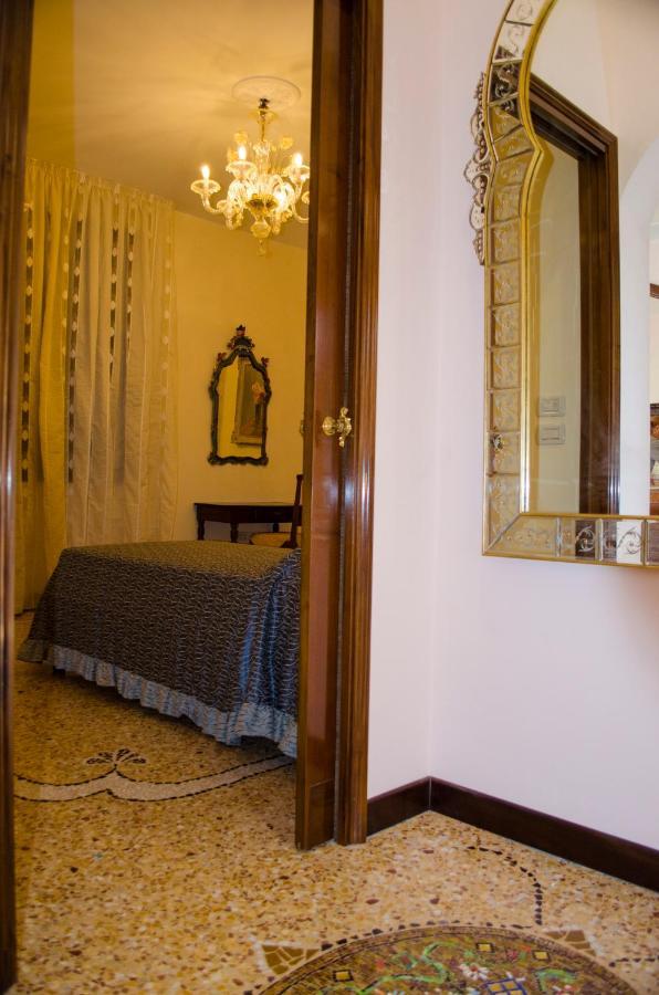 Apartment Lucy Венеция Екстериор снимка