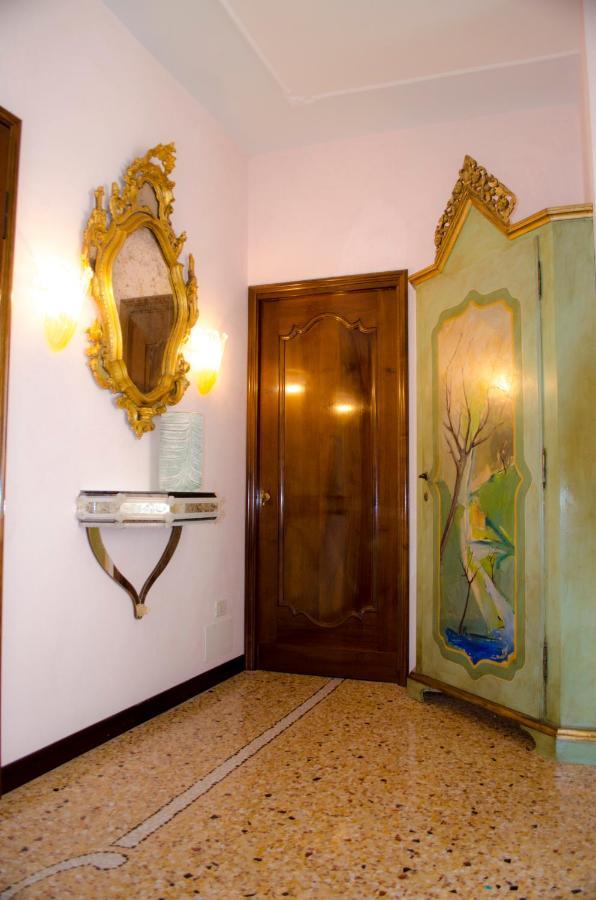 Apartment Lucy Венеция Екстериор снимка